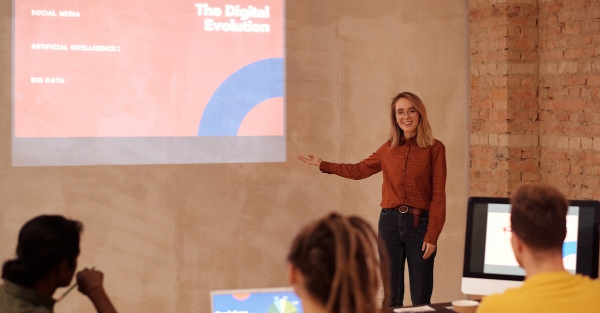 华为云国际站实名账号：平台代理文案工作